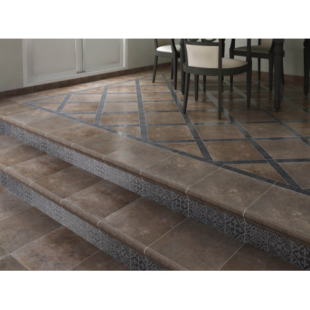 Ступени SG931200N/GR/AN Ступень угловая Пьерфон 30*30