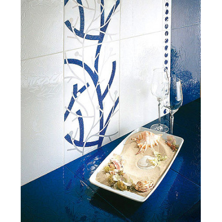 Плитка 86 Карандаш белый блестящий 25*2